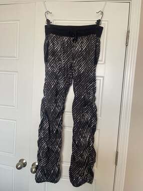 Kyodan athletic wear stretch pants size L